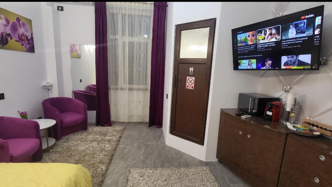 Garsoniera Centru Vechi English Park Craiova Buitenkant foto